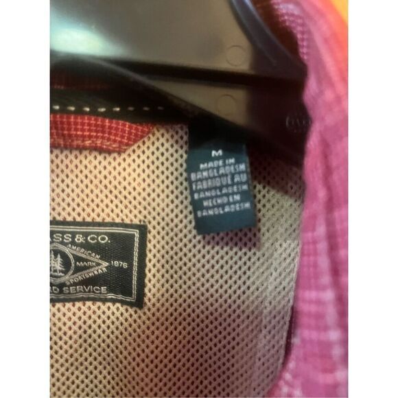 G.H. Bass & Co Mens Size Medium Red Burgundy Short Sleeve Button Down Shirt (329 - Picture 2 of 4